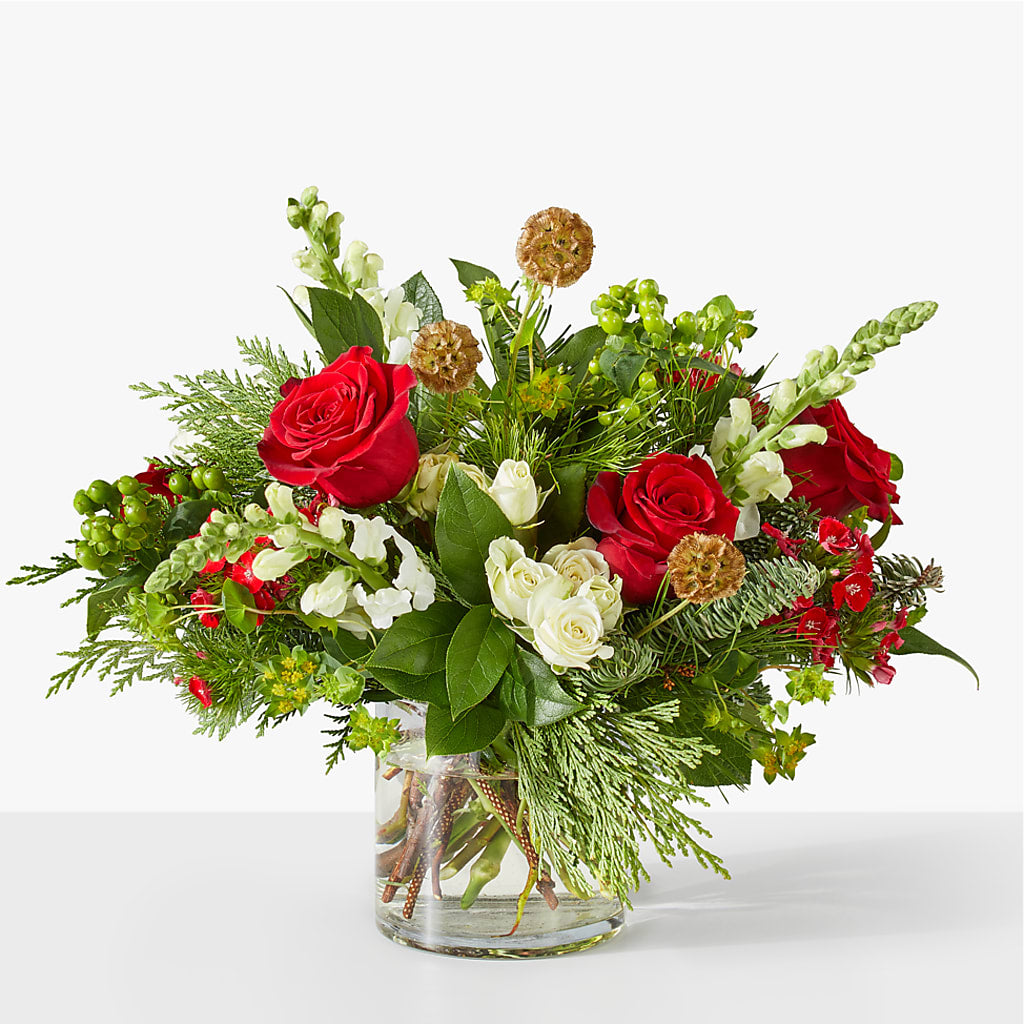 Deck the Halls Bouquet – Haggen, Bellingham WA