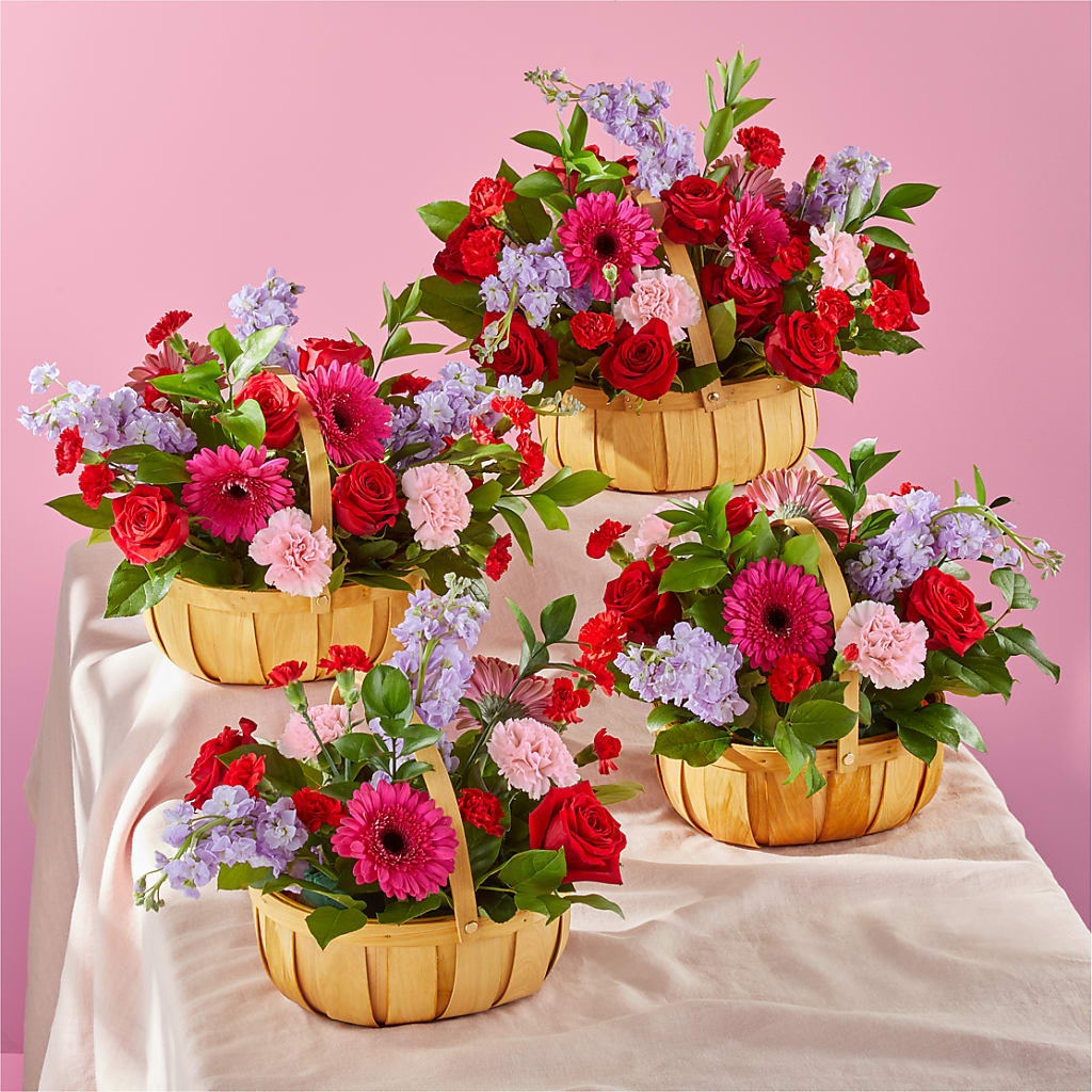 Pink Picnic Basket –  Haggen, Bellingham WA