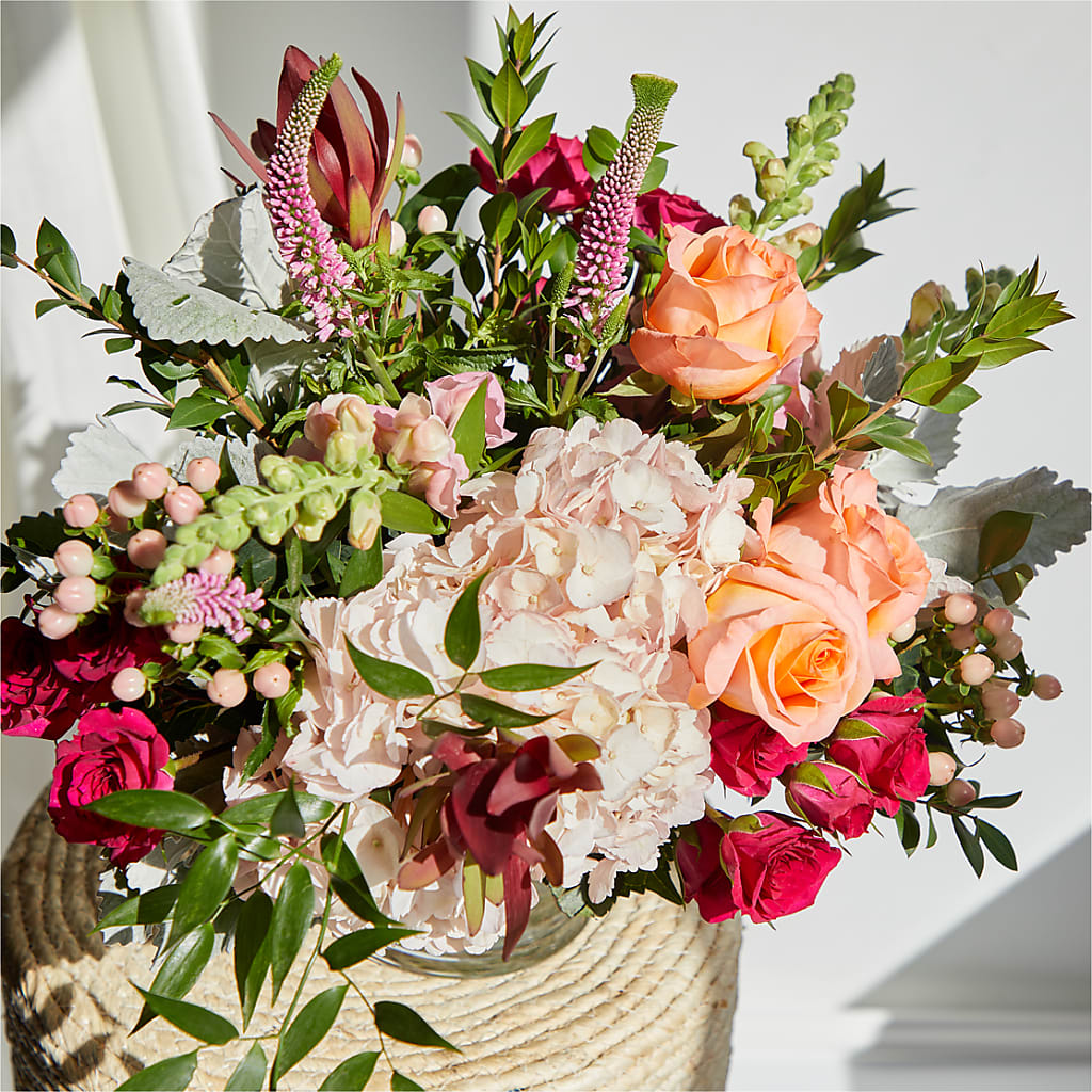 Glitz & Glam Bouquet –  Haggen, Bellingham WA